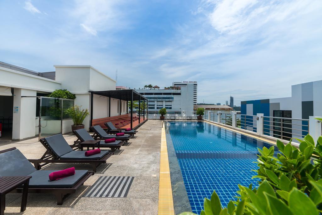 Sea Me Spring Hotel Pattaya Exteriör bild