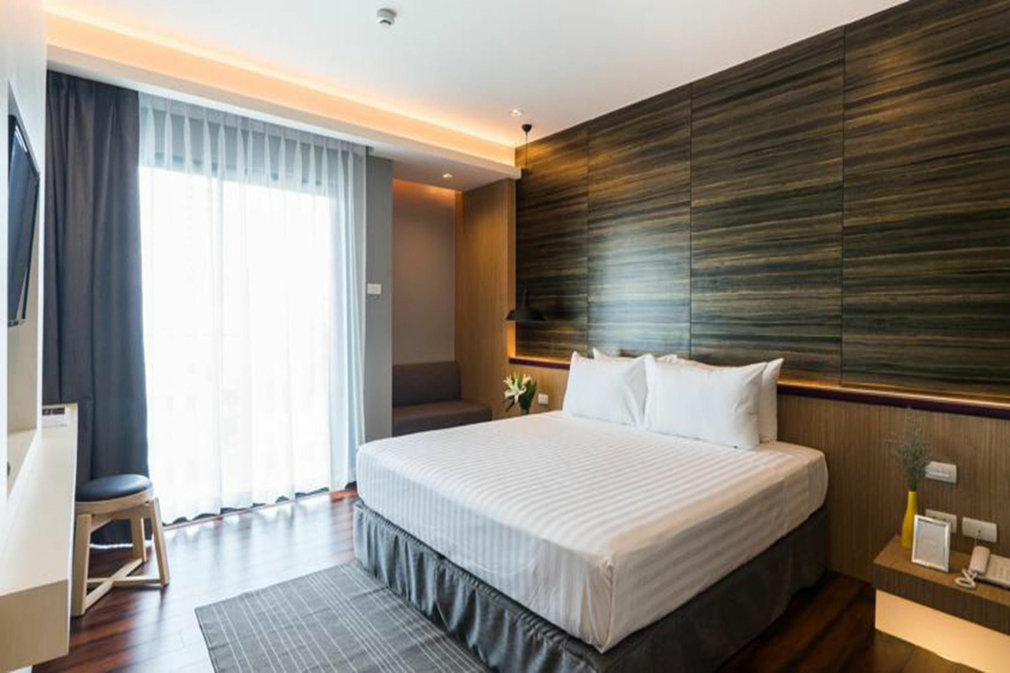 Sea Me Spring Hotel Pattaya Exteriör bild